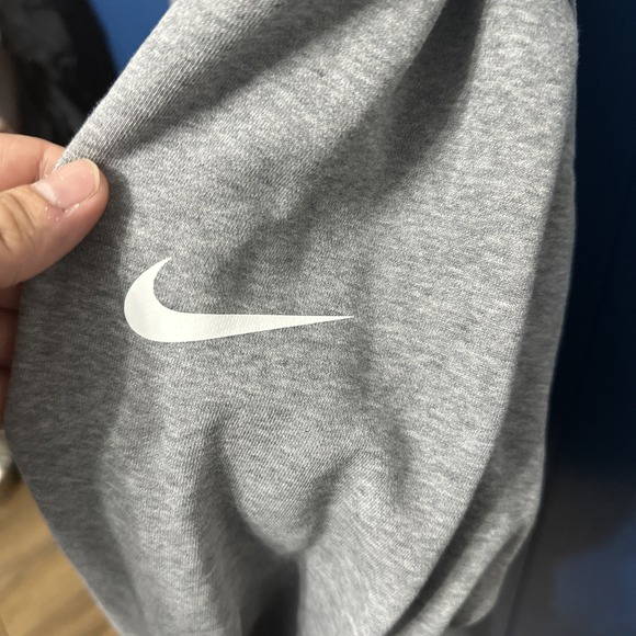 ✅Nike Sabrina Fleece Basketball Hoodie Platinum XS Extra Small Grey‎ Hoodie - Picture 4 of 8